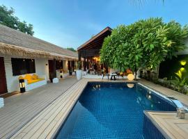 Atholhu Residence, Hotel in Fehendhoo