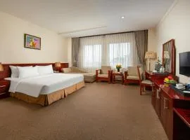 A25 Hotel - 705 Lac Long Quan