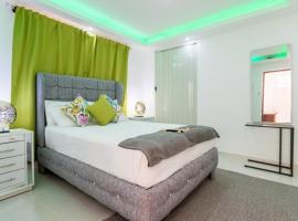 Room in Guest room - Cozy 1bd with common Jacuzzi, hotel en Sosúa