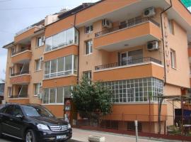 Guest House Lazur, hotel in Burgas City