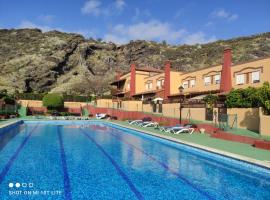 Casa Alberto, hotell i Breña Baja