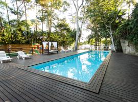 Residencial Cabanas da Praia Mole, Hotel in Florianópolis