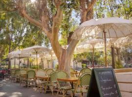 Hôtel Le Porquerollais、ポルクロールのホテル