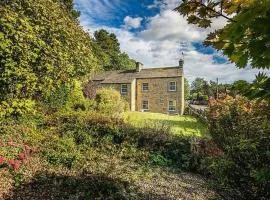 The Belle - A lovingly converted Grade II Listed home from home in Bakewell