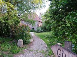 GITE DU MOULIN, hotel with parking in Renty