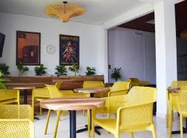 Trebol Amarillo Bed & Breakfast