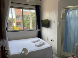 Royal Palms Apartment A4, hotel a Mombasa