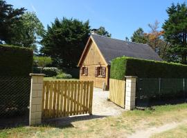 Cottage, Denneville, 150m from the sea, hotel en Denneville