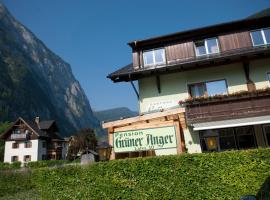 Gasthof Pension Grüner Anger: Hallstatt'ta bir otel