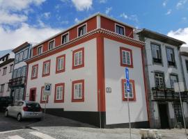 Miragaia Star Apartments: Angra do Heroísmo'da bir otel