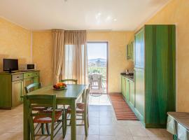 Appartamenti Le Maree, serviced apartment in La Maddalena