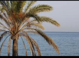 Espectacular casa en la playa, hotel u gradu 'Fuengirola'