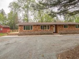 Country home on 2 acres