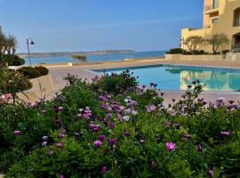 Seaview Family Apartment, Pool, Easy Access to the Sea, Near Mellieħa Bay, Hotel in Mellieħa