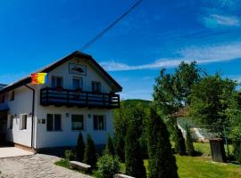 Pensiunea Casa Ghica, hotel con estacionamiento en Valea Sălciilor