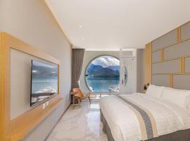 日月潭鴻賓大飯店, hotel v destinaci Nantou