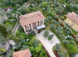 Hotel Carlo, Hotel in Brenzone sul Garda