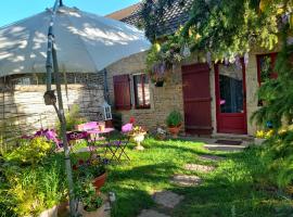 Aux Glycines, hotel con estacionamiento en Marcilly-Ogny