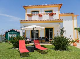 São Lourenço Villa - Ericeira, hotel con estacionamiento en Encarnação