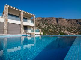 Red Rock villa, Plaka Elounda, hotel pentru familii din Agios Nikolaos