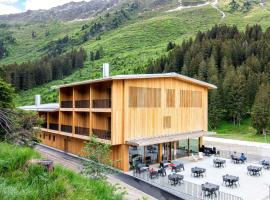 Campra Alpine Lodge & Spa, hotel s parkováním v destinaci Olivone