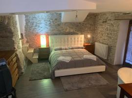 Bed & Breakfast StudioArcodia, hotel with parking in San Marco dʼAlunzio