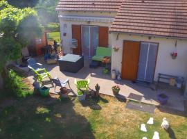 laurilia, hotel in Saint-Romain-sur-Cher