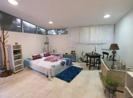 Val & Mar Studio Apartment