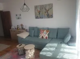 Seaside 1-BR Apartment with Pool Access