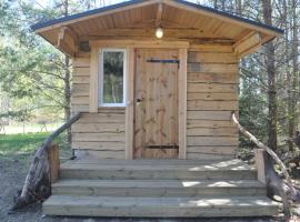 Korjuse Moori metsaonn- forest hut, glamping site in Korjuse