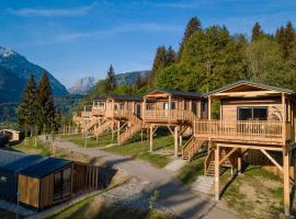 Chalets & Glamping Nassfeld by ALPS RESORTS, hotel v destinaci Kötschach