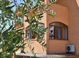 Apartments Kanegra, hotel with parking in Umag