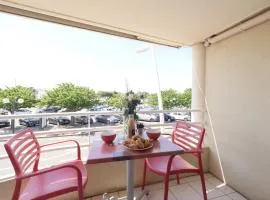 Un appartement sur la marina de St-Gilles