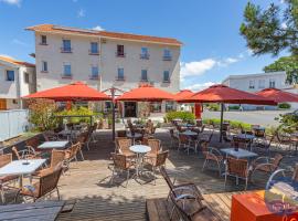 Hôtel Les Pins, Hotel in Saint-Trojan-les-Bains