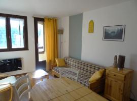 Appartement au cœur du village avec parking privé, hotel a Mijoux