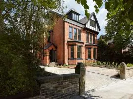 Lancaster & Blenheim Villas