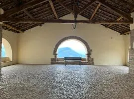 Dai Dico La pace nel borgo