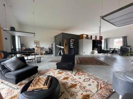 Holidayloft & Office in der alten Margarinefabrik, vacation rental in Bredstedt