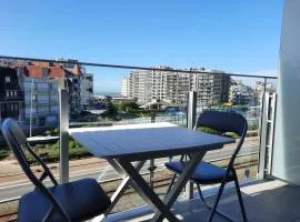 Beachstudio Westende with sea view
