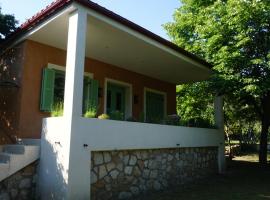 KAVET Palio Cottage, villa in Paleo Tsifliki