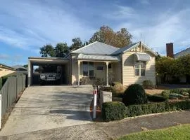 Elmsford Cottage