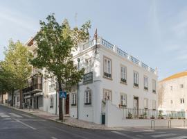 Almada Villa, δωμάτιο σε οικογενειακή κατοικία σε Almada