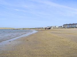 Cryd Y Nant, boende vid stranden i Rhosneigr