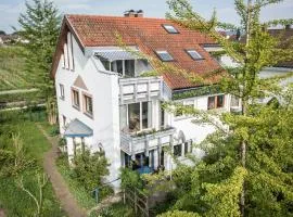 Exklusives Josenhaus mit See- und Alpenblick & Gartensauna