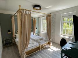 Hotel Hennesburg, δωμάτιο σε οικογενειακή κατοικία σε Άιζεναχ