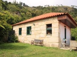 Douro Senses - Village House, отель в городе Синфайнш