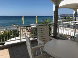 THASSOS LOVELY MAISONETTE BY THE SEA, villa in Potos