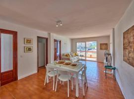 Nura Houses Apartment Magaluf 3، شقة في ماغالوف