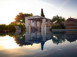 Sea Cats' Villas, hotel em Sutivan