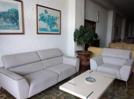 Costa Azzurra, ξενοδοχείο σε Giardini Naxos